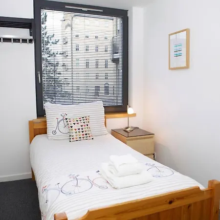 Joivy Inviting Flat With Parking In Canonmills Edimburgo Exterior foto