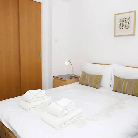 Joivy Inviting Flat With Parking In Canonmills Edimburgo Exterior foto